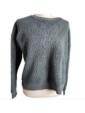 A New Day Womens Blue Gray Fuzzy Sweatshirt Teddy Bear Knit M Crew Neck Sherpa